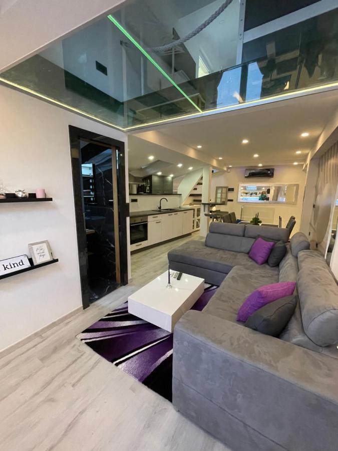 Star Apartment Pirano Esterno foto